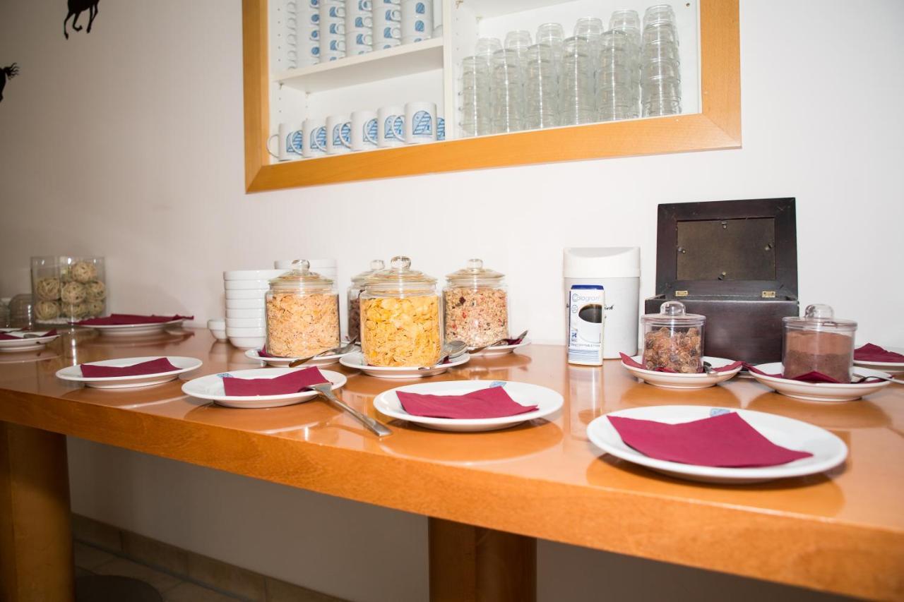 Gastehaus Olympia Reitanlage Munchen-Riem Bed & Breakfast Dış mekan fotoğraf